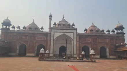 आगरा की शाही जामा मस्जिद – शाहजहाँ की बेटी की बनवाई खास मस्जिद
