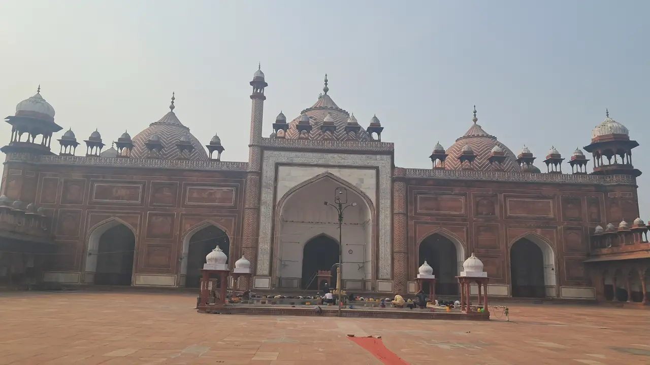 आगरा की शाही जामा मस्जिद – शाहजहाँ की बेटी की बनवाई खास मस्जिद