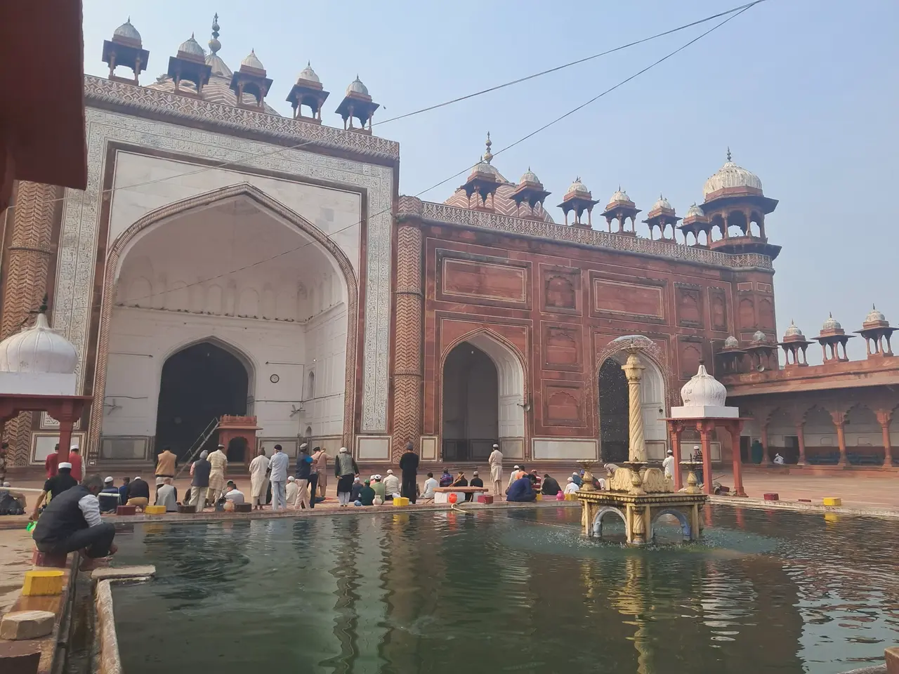 shahi jama masjid agra